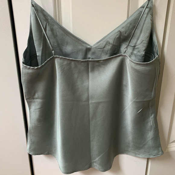 Abercrombie light blue silk tank top - Picture 4 of 6